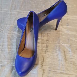 Royal blue pumps